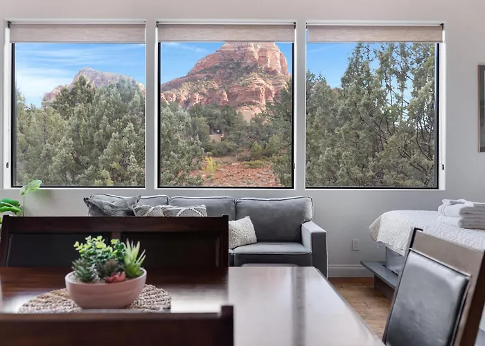 Mammoth Rock Retreat Villa-sleeps 4 Sedona